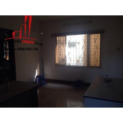 cần cho thuê biệt thự sân vườn ,hồ bơi đường lam sơn quận tân bình,giá 3500$/tháng