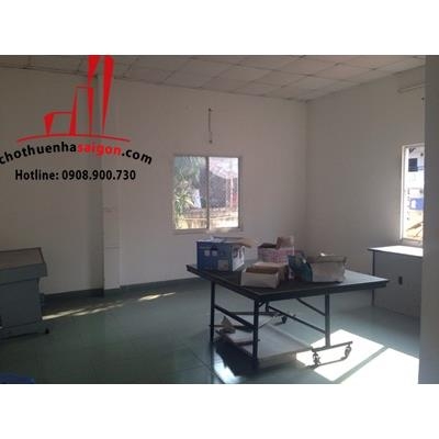 cần cho thuê biệt thự sân vườn ,hồ bơi đường lam sơn quận tân bình,giá 3500$/tháng