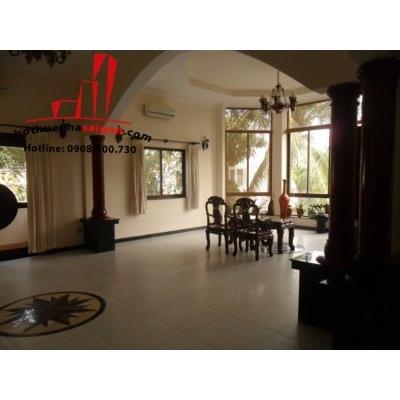cho thuê biệt thự khu combound ABC trần não quận 2, giá 4500$