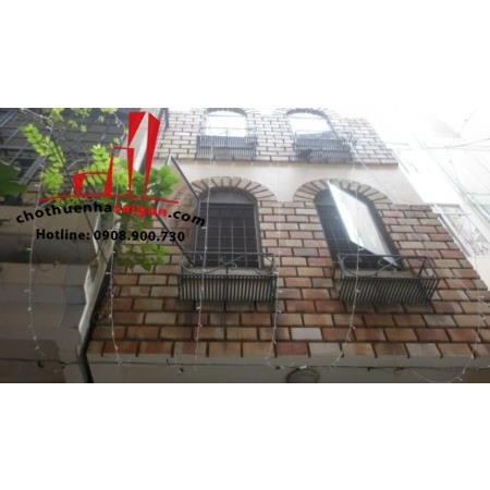 cho thuê nhà hẽm đường thái văn lung quận 1, giá 900$