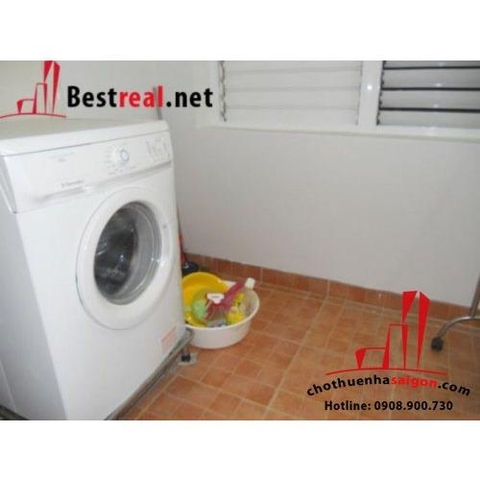 cho thuê căn hộ hoàng minh giám phú nhuận, giá 800$