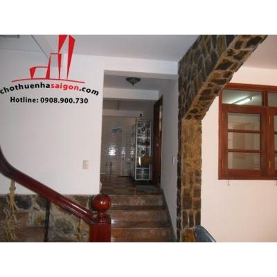 cho thuê nhà nguyên căn đường nguyễn lan khanh, p2, quận phú nhuận, giá 2000$/tháng