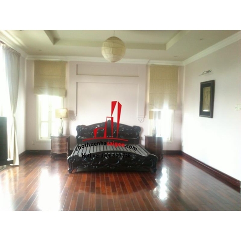 Cho thuê Villa quận 2, khu compound Thảo Điền, giá 3000$