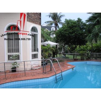 cần cho thuê biệt thự sân vườn rộng phường thảo điền quận 2, giá cho thuê:3300$/tháng/bao thuế