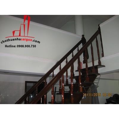 cần cho thuê biệt thự sân vườn rộng phường thảo điền quận 2, giá cho thuê:3300$/tháng/bao thuế