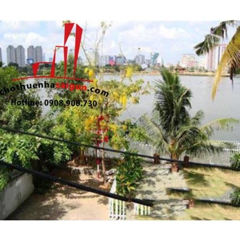 cho thuê villa quận 2, đường nguyễn văn hưởng, khu biệt thự bờ sông giá 2500$