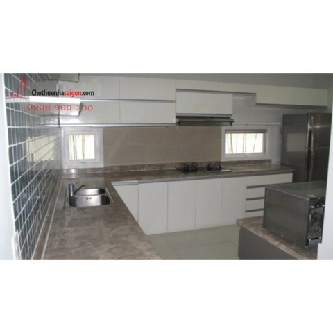 Cho thuê Villa Quận 2, khu Thảo Điền, giá 3000$