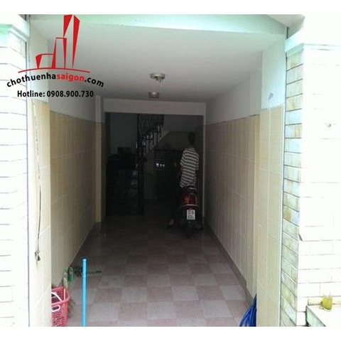 cho thuê villa quận phú nhuận, khu phan xích long giá cho thuê:2000$/tháng , bao thuế
