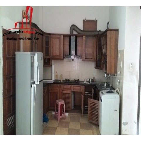 cho thuê villa quận phú nhuận, khu phan xích long giá cho thuê:2000$/tháng , bao thuế