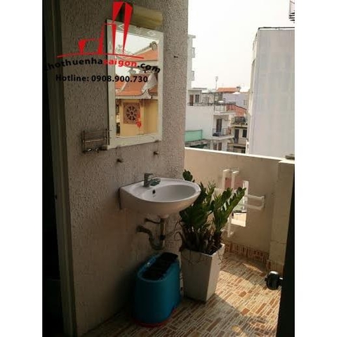 cho thuê nhà thiết kế dạng biệt thự minni đường cách mạng tháng 8, quận 10