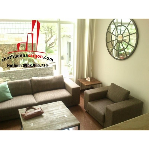 Cho thuê Villa Quận 2, khu Thảo Điền, giá 2300$