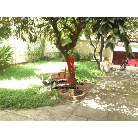 Cho thuê biệt thự Quận 2 - khu Trần Não, giá 1200$