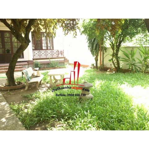 Cho thuê biệt thự Quận 2 - khu Trần Não, giá 1200$