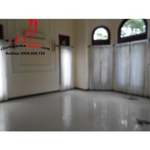 cho thuê  biệt thự quận 2, đường quốc hương giá 4200$
