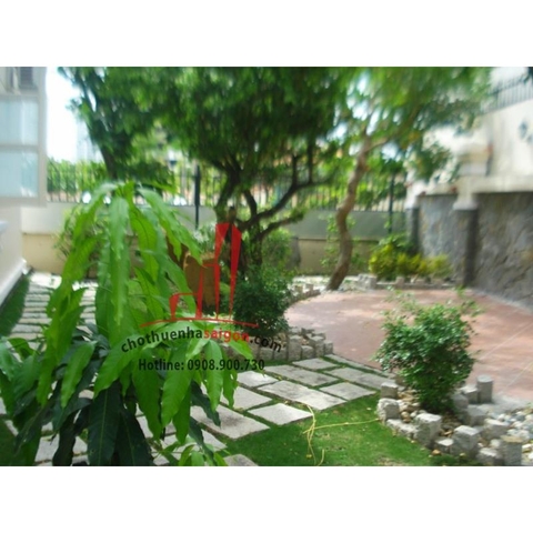 Cho thuê biệt thự Quận 2,  Thảo Điền, giá 3500$