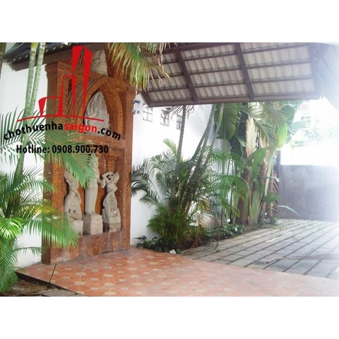 Cho thuê Villa khu compound Quận 2, đường Trần Não giá thương lượng