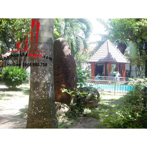 Cho thuê Villa khu compound Quận 2, đường Trần Não giá 5500$/thansg