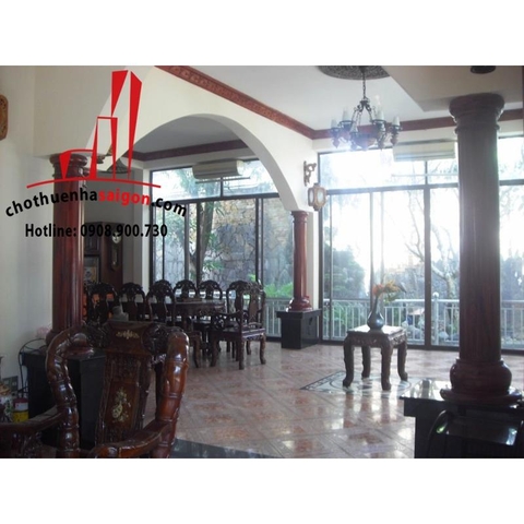 Cho thuê Villa khu compound Quận 2, đường Trần Não giá 5500$/thansg