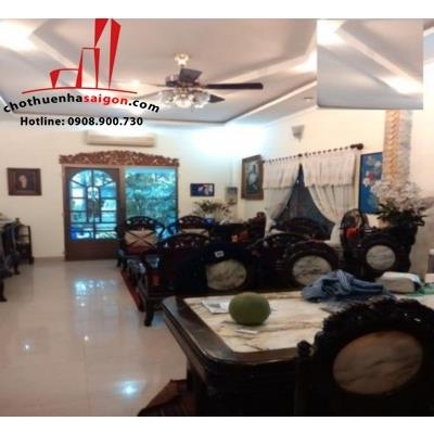 cần cho thuê biệt thự sân vườn đường kiệm, quận phú nhuận, giá cho thuê:1700$/tháng
