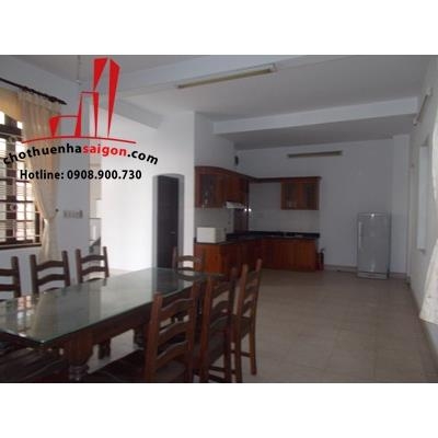 cho thuê biệt thự quận 2,đường quốc hương phường thảo điền giá cho thuê:1200$/tháng