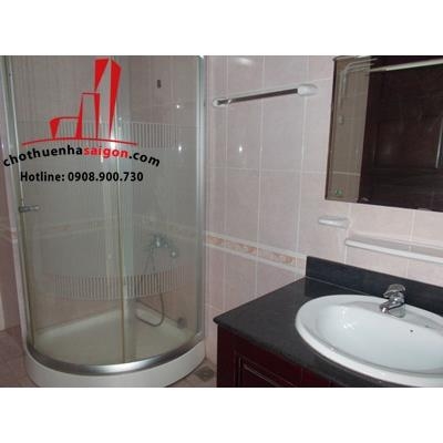 cho thuê biệt thự quận 2,đường quốc hương phường thảo điền giá cho thuê:1200$/tháng