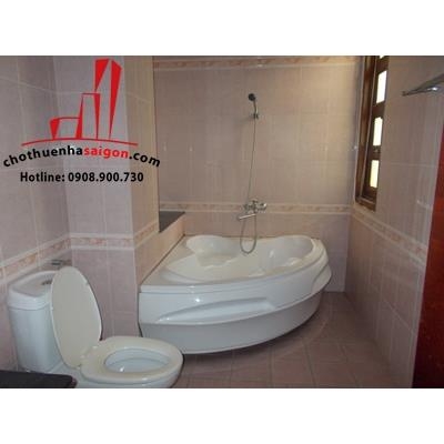 cho thuê biệt thự quận 2,đường quốc hương phường thảo điền giá cho thuê:1200$/tháng