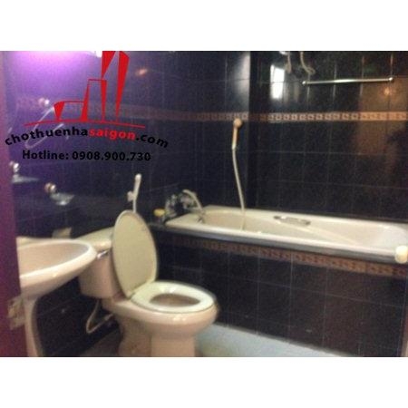 cần cho thuê villa quận tân bình ,đường bạch đằng, giá 1500$/tháng