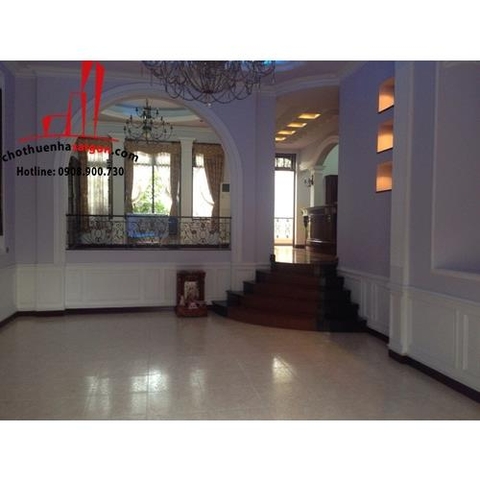 cho thuê biêt thự mặt tiền đường phổ quang quận tân bình, giá cho thuê:4000$/tháng
