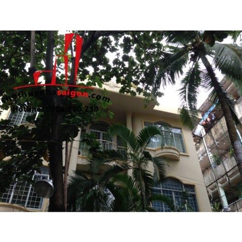 Cho thuê nhà Quận Bình Thạnh, Khu biệt thự Phan Văn Hân. Giá 1700$/tháng.