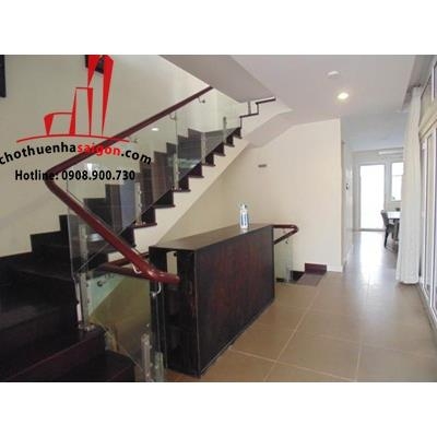 cần cho thuê biệt thự khu combound 243 đường nguyễn văn hưởng, quận 2 giá cho thuê:3000$/tháng