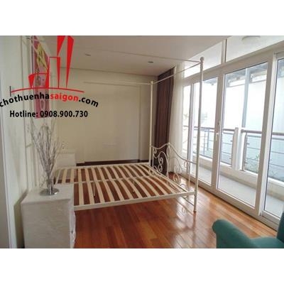 cần cho thuê biệt thự khu combound 243 đường nguyễn văn hưởng, quận 2 giá cho thuê:3000$/tháng