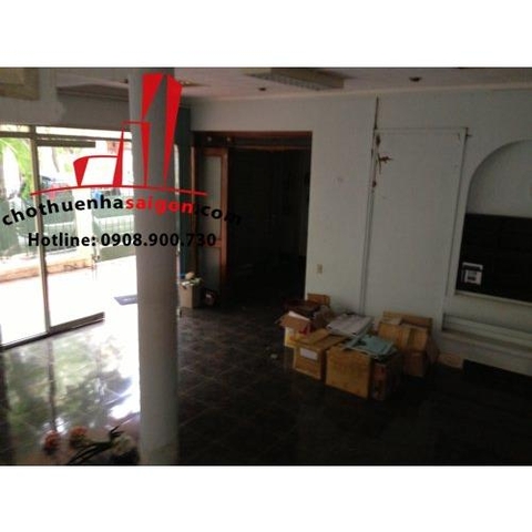Cho thuê nhà Quận Bình Thạnh, Khu biệt thự Phan Văn Hân. Giá 1700$/tháng.