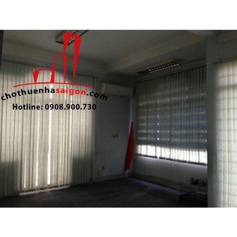 Cho thuê nhà Quận Bình Thạnh, Khu biệt thự Phan Văn Hân. Giá 1700$/tháng.
