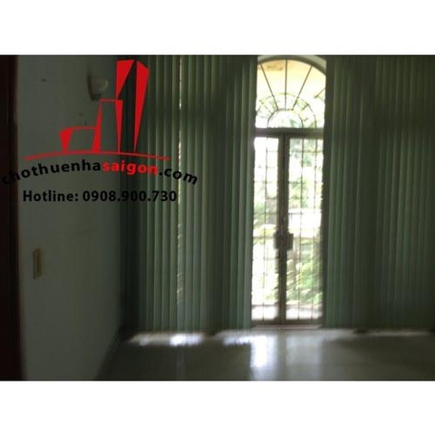 Cho thuê nhà Quận Bình Thạnh, Khu biệt thự Phan Văn Hân. Giá 1700$/tháng.