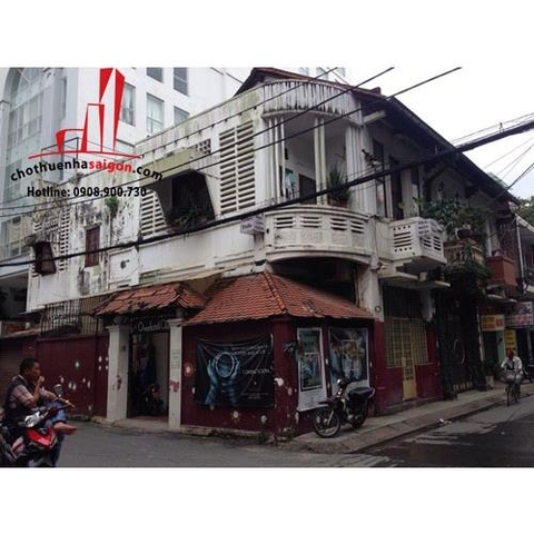 cần cho thuê biệt thự mặt tiền đường phan tôn, phường dakao quận 1, giá cho thuê:2200$/tháng