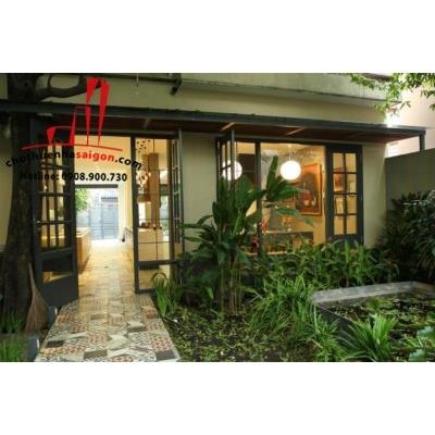 cần bán hoặc cho thuê biệt thự sân vườn trung tâm bình thạnh, đường nguyễn văn đậu giá thương lượng