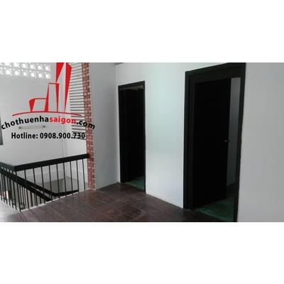 cần cho thuê nhà mặt tiền đường duy tân, quận phú nhuận, giá cho thuê:1400$/tháng, thương lượng