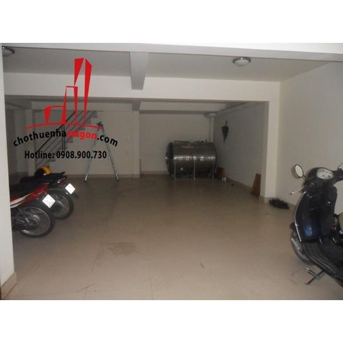 Cho thuê Villa Quận Phú Nhuận, mặt tiền đường Hoa Lan khu Phan Xích Long. Giá : 45 triệu/tháng.