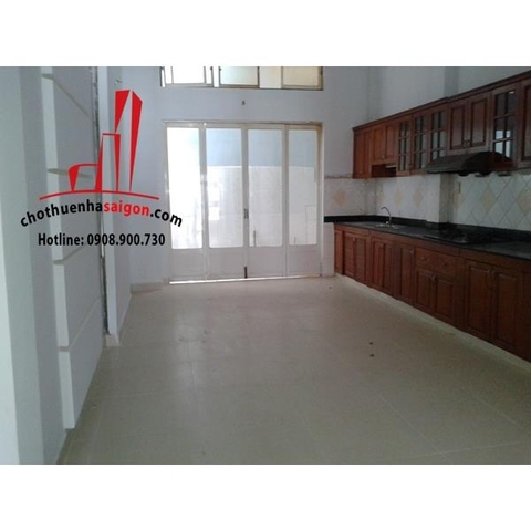 Cho thuê nhà Quận Bình Thạnh, mặt tiền đường Phan Xích Long. P3. Giá : 30 triệu/tháng.