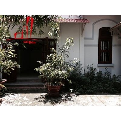 cho thuê biệt thự quận 3, nhà mặt tiền đường trần quốc toản giá cho thuê:5000$/tháng