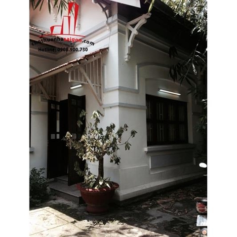 cho thuê biệt thự quận 3, nhà mặt tiền đường trần quốc toản giá cho thuê:5000$/tháng