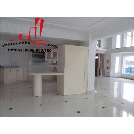 cho thuê biệt thự sân vườn khu thảo điền, quận 2