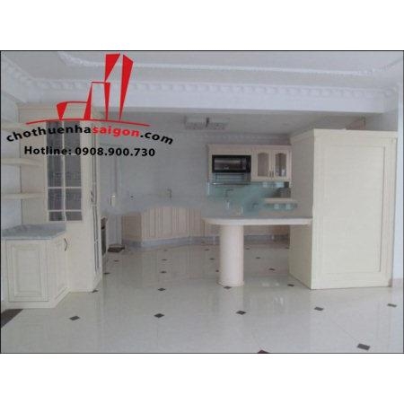 cho thuê biệt thự sân vườn khu thảo điền, quận 2