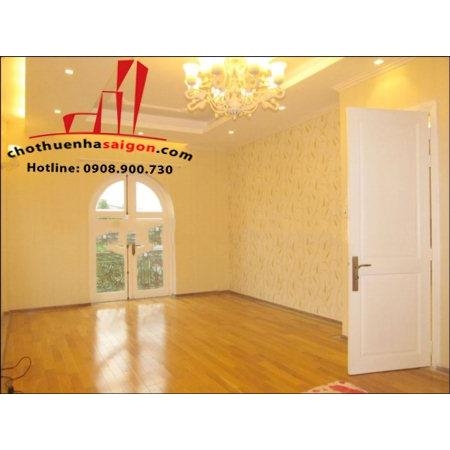 cho thuê biệt thự sân vườn khu thảo điền, quận 2