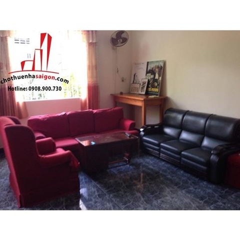 cho thuê biệt thự khu đường ngô tất tố, p22 quận bình thạnh, giá cho thuê: 1100$/tháng