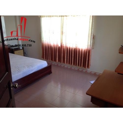 cho thuê biệt thự khu đường ngô tất tố, p22 quận bình thạnh, giá cho thuê: 1100$/tháng