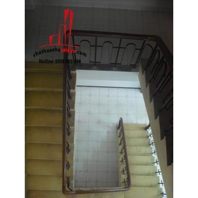 Cho thuê nhà quận Phú Nhuận, đường nội bộ khu Phan Xích Long, quận Phú Nhuận, Giá: 19 Triệu