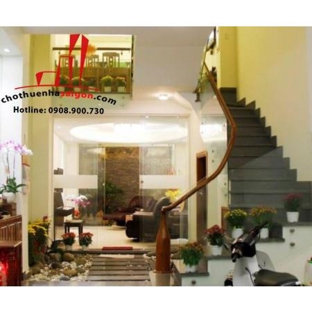 cho thuê nhà đẹp nguyên căn quận 1, đường phó đức chính, giá 30tr