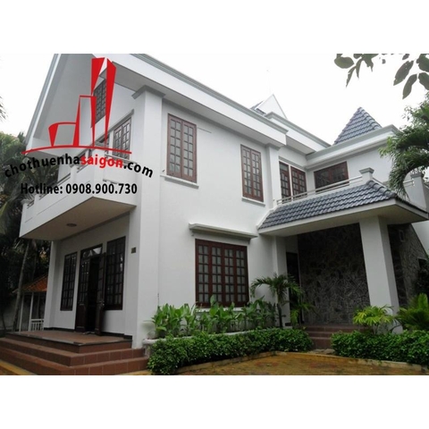 Cho thuê Villa Quận 2, khu Thảo Điền, giá 2000$