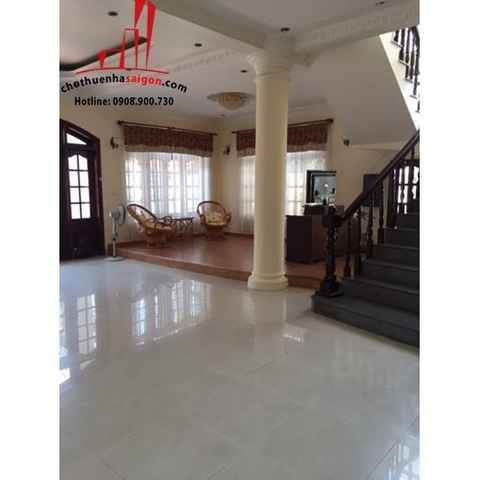 cho thuê biệt thự đường nguyễn văn hưởng,  khu combound thảo điền 1, quận 2, giá cho thuê:2300$/tháng